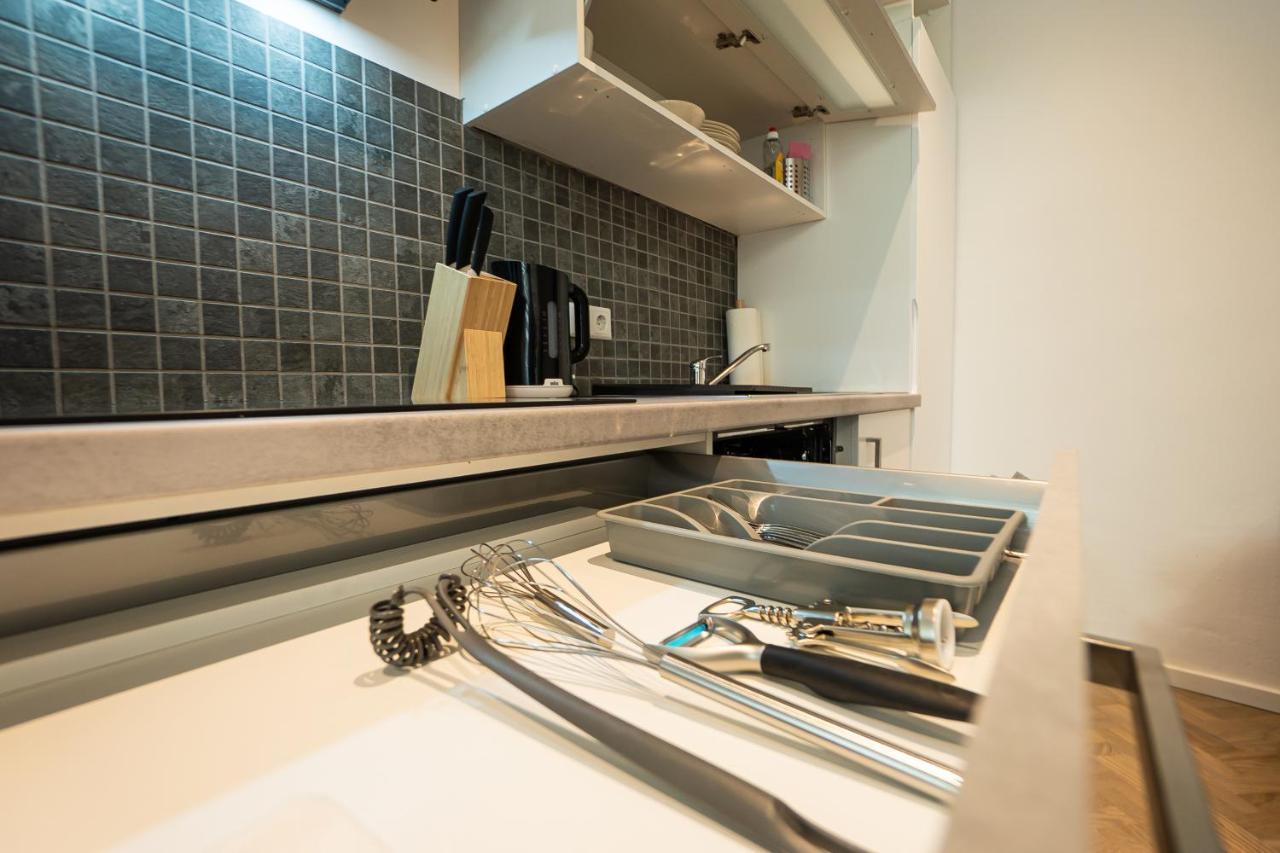 Brand-New Apartment In The 17Th District Of Wien Exterior foto